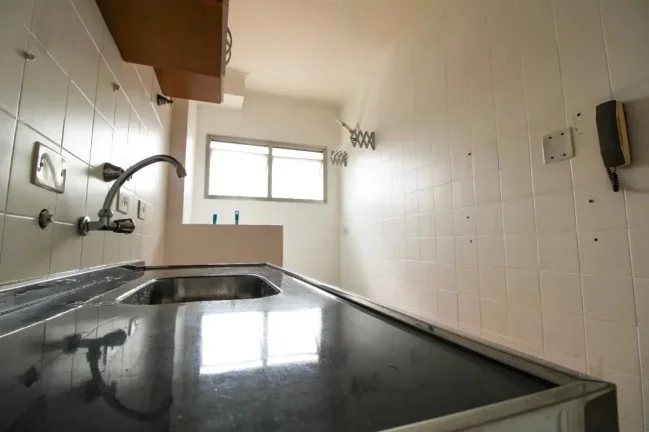 Imagem Apartamento 38M², 1Q, 1 Banheiro, 1 Vaga, Varanda.