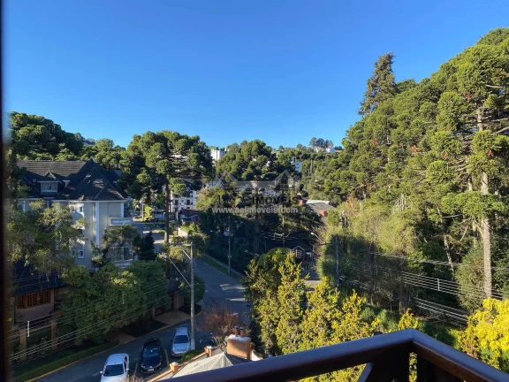 Imagem Cobertura duplex de alto padrão no Capivari em Campos do Jordão
