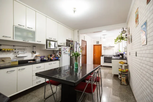 Imagem Apartamento Perdizes - 267M², 4 Dorms, 3 Suítes, 2 Vagas, Face Norte.