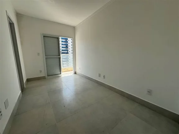 Imagem Apartamento à Venda em Vila Guilhermina, Praia Grande - SP