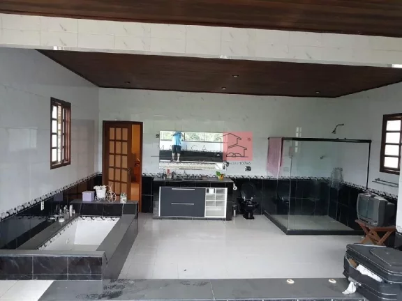 Imagem Casa para Venda em Maricá/RJ - 3 Dorm. 700 m2 Área Útil