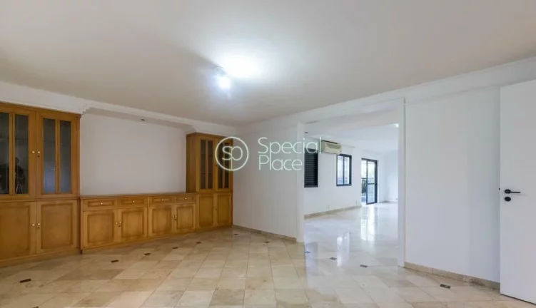 Imagem Amplo apartamento à venda com 3 quartos, sendo 3 suítes, e 4 banheiros no total. Este apartamento ...