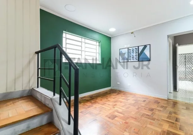 Imagem Casa Comercial para Locação em Jardim Paulista, São Paulo-SP: 8 Salas, 10 Vagas de Garagem, 450m² de Área!