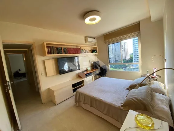 Imagem Apartamento de 3 Quartos para Venda no Cidade Jardim com 115 m²