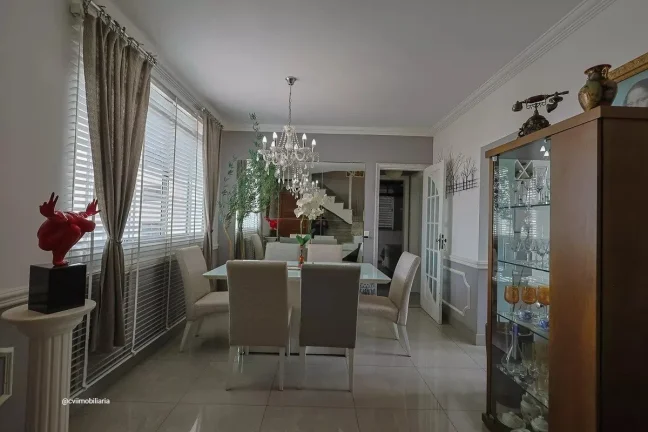 Imagem Apartamento de cobertura à venda no bairro Sagrada Família, em ponto nobre da região. Com 125m² ...