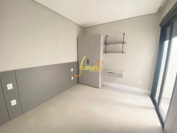 Imagem Casa térrea com 04 suítes, 155m² de área construída com mobília fixa