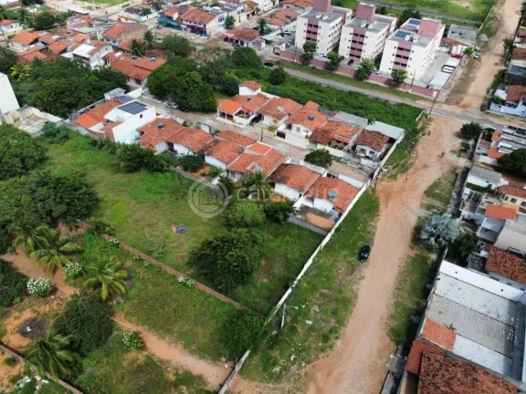 Imagem Terreno à venda no bairro Planalto, Natal: excelente oportunidade de investimento!