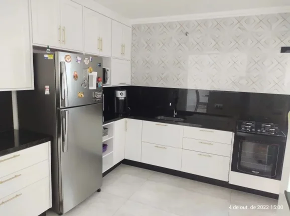 Imagem Casa Comercial para Locação no Jardim Santa Rosália, Sorocaba-SP: 2 Quartos, 2 Suítes, 2 Salas, 3 Banheiros, 300m².