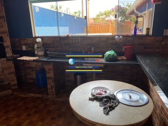 Imagem Rancho vende R$ 500.000 Club Naútico Miguelópolis - SP, 3 quartos sendo 1 suíte, piscina, churrasqueira.