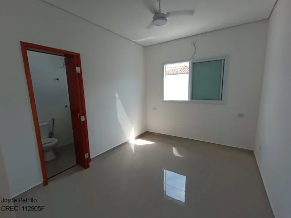 Imagem Imperdível Casa à Venda em Peruíbe-SP no Jardim Imperador