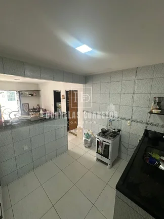 Imagem Imóvel com Duas Casas Independentes em Candeias - Imperdível