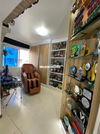 Imagem Apartamento com 3 Dormitórios no centro de Balneário Camboriú