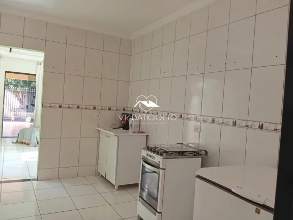 Imagem Casa para Venda em Sarandi / PR no bairro Jardim Ouro Verde II