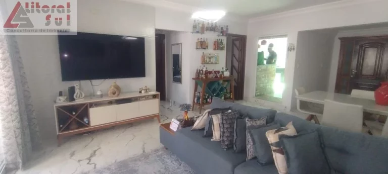 Imagem Cobertura de luxo em Praia Grande-SP, Guilhermina: 3 quartos, 2 suítes, 1 sala, 2 vagas de garagem, 400m² de área. Venha conferir!