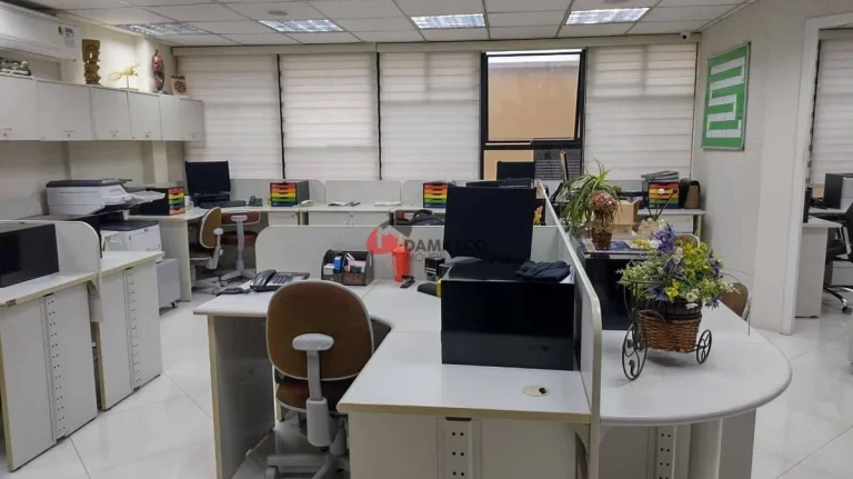 Imagem Sala para Locação 2 Vagas, 170M², Vila Bastos, Santo André - SP
