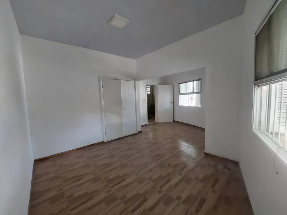 Imagem Sobrado amplo para locação, 155 m², 3 quartos - Vila Monumento