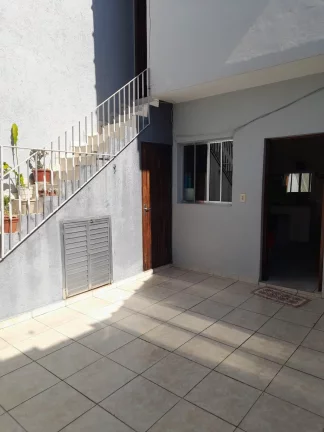 Imagem CASA TÉRREA A VENDA COM EDÍCULA NO PARQUE CAPAVA SANTO ANDRE