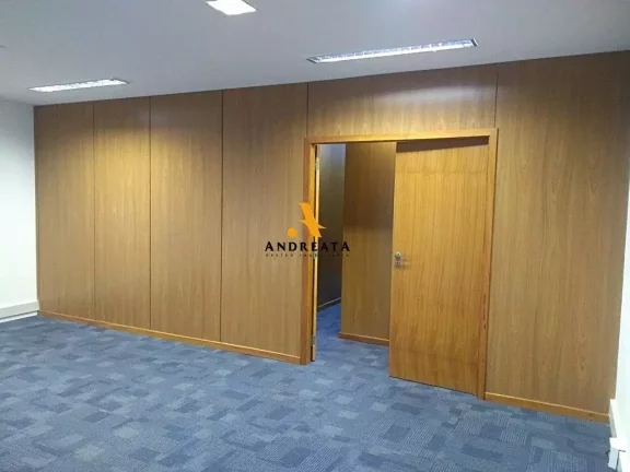 Imagem Rua do Ouvidor -Centro - Maravilhoso espaço comercial - em localização privilegiada, com 177m²- Aluguel R$8.800,00