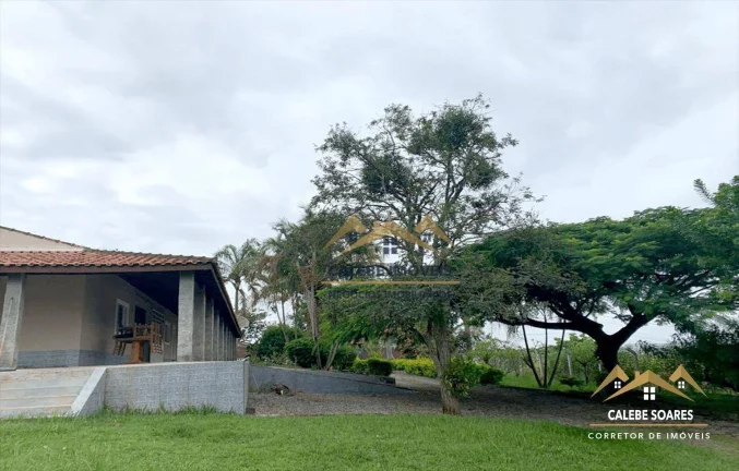 Imagem Chácara com 3 dormitórios à venda, 3000 m² por R$ 500.000,00 - Distrito do Porto - Capela do Alto/SP