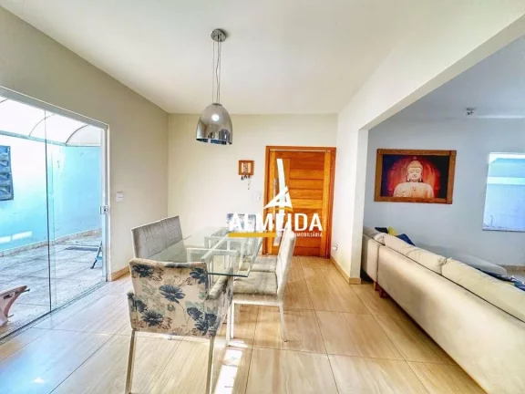 Imagem Casa com 3 dormitórios à venda, 123 m² por R$ 700.000,00 - Parque Universitário - Rio Claro/SP