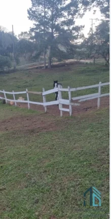 Foto do imóvel: Chácara 100 % aproveitável de esquina, mobiliada, registrada, com casa, salão de festas, em Contenda - PR