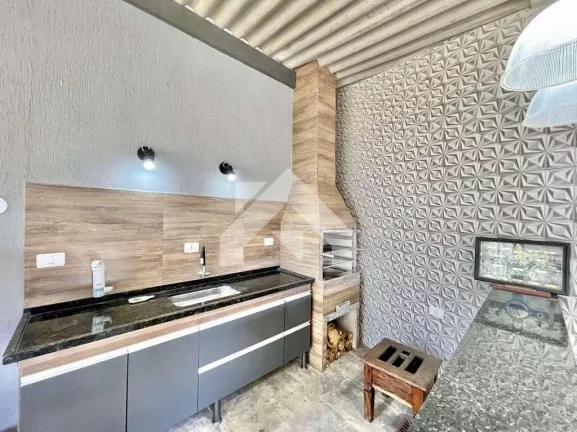 Imagem Casa de Condomínio em Pitas - Cotia