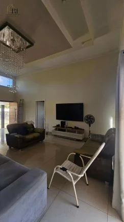 Imagem Chácara à venda em Cosmópolis, com 3 quartos