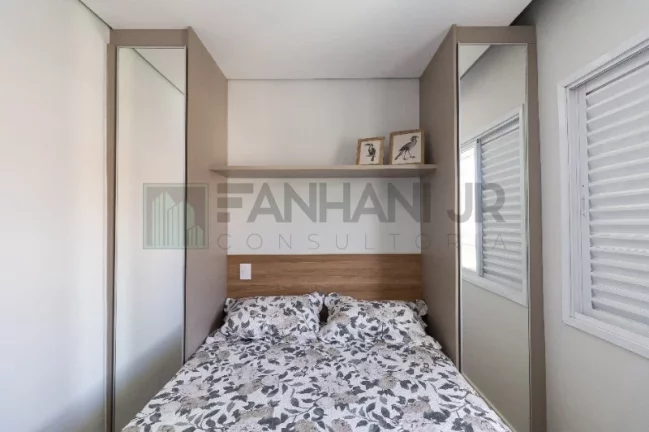 Imagem O Residencial Means do Campo oferece apartamentos de 58m² com 2 dormitórios, sendo 1 suíte, sala para 2 ambientes com varanda, cozinha ampla, 2 wc, ár