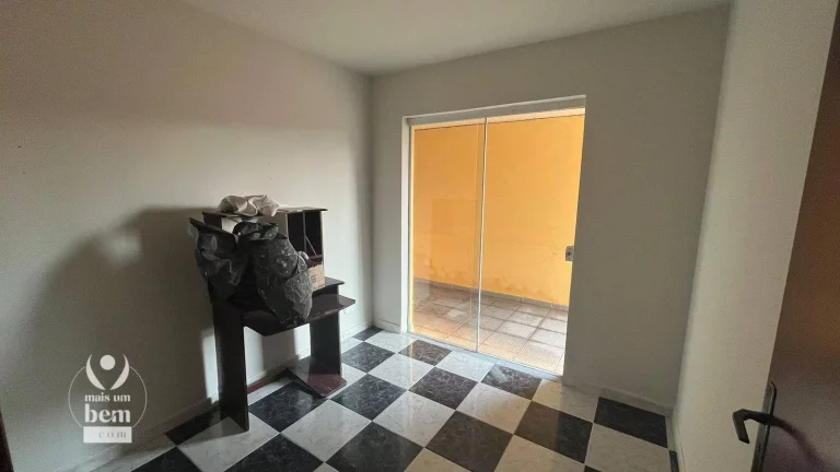 Imagem Incrível sobrado de 165 m² com 4 quartos, sacada, churrasqueira, 2 vagas de garagem à venda por R$ 800.000 - Atuba - Curitiba/PR