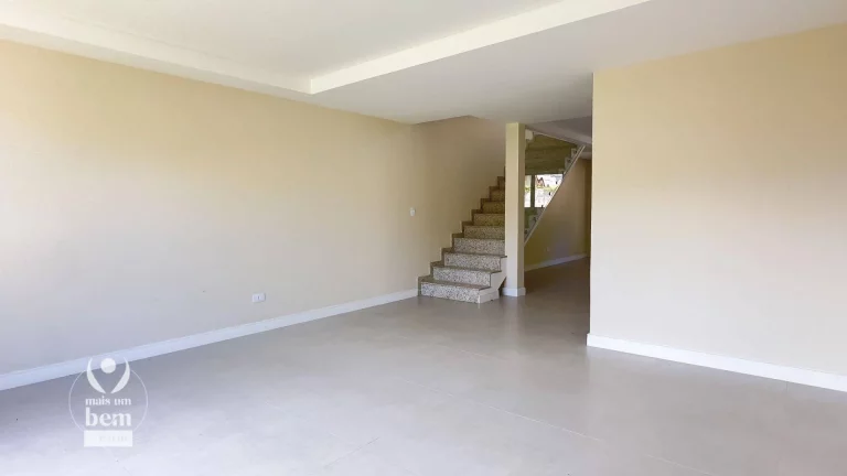 Imagem Sobrado com 222,92 m², 3 Suítes em Condominio Fechado com Piscina à venda por R$ 999.000,00 - Campo Comprido - Curitiba/PR