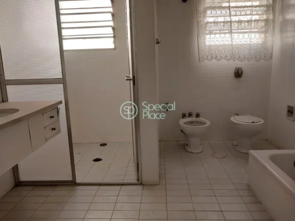 Imagem MARAVILHOSA CASA PARA REFORMA CIDADE JARDIM *380M2 AREA UTIL *520M2 TERRENO *04 QUARTOS SENDO 1 SUIT...