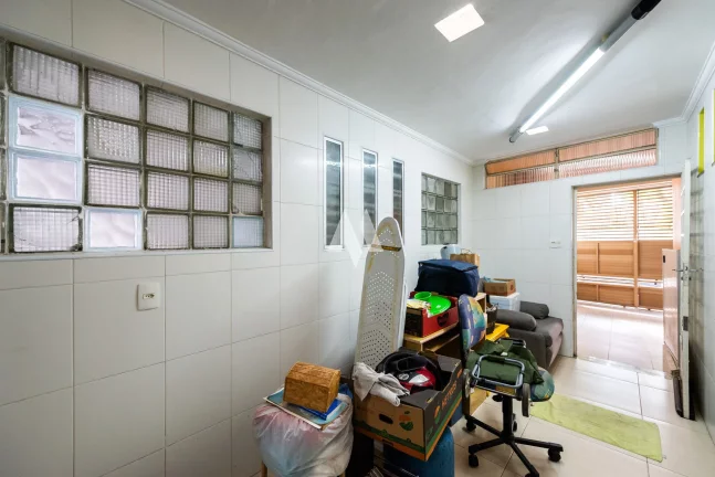 Imagem Casa Padrão para venda comercial no bairro do Macuco em Santos