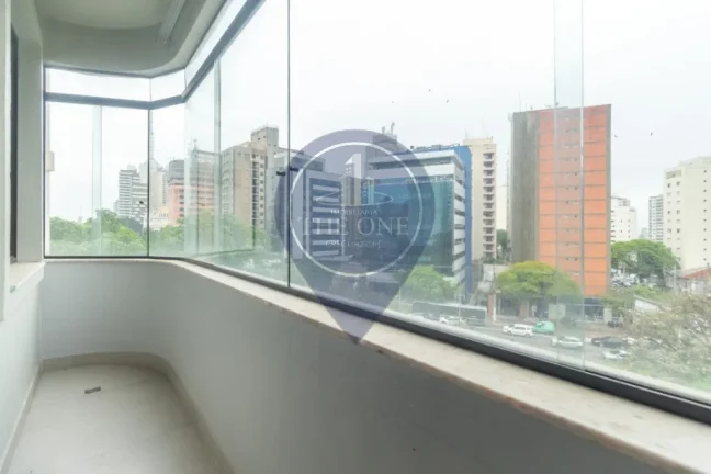 Imagem Apartamento à venda na Vila Mariana, 2 quartos, 1 suíte, 2 salas, 2 banheiros, 134m² - São Paulo-SP!
