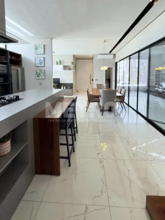 Imagem Casa à venda no Iate Clube com 3 suítes, uma com closet, gourmet, PETROLINA - PE
