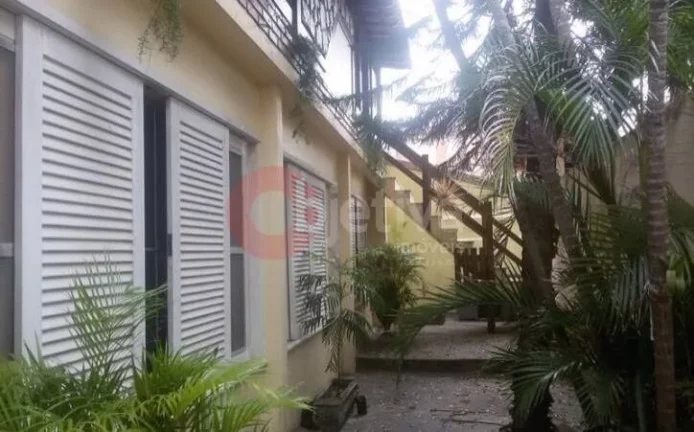 Imagem Casa com 3 dormitórios à venda, 416 m² por R$ 2.500.000,00 - Centro - Cabo Frio/RJ