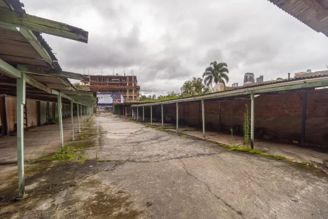 Imagem Terreno Comercial no bairro Campo Comprido