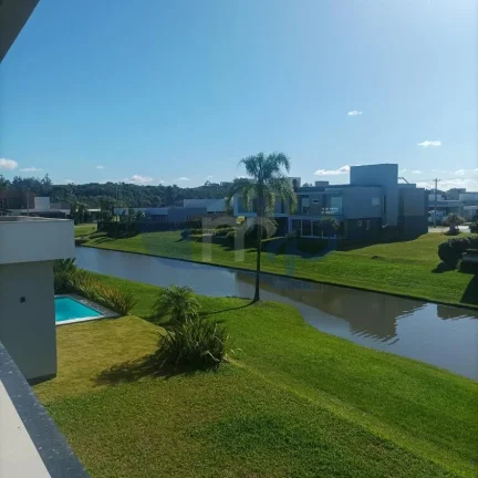 Imagem Casa á venda com 4 suítes no Engenho Velho em Torres/RS