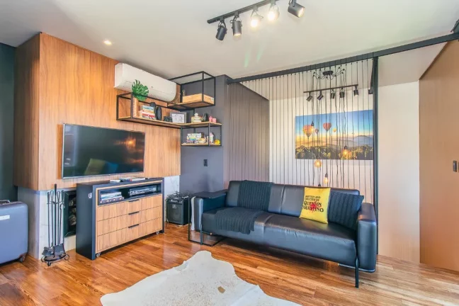 Imagem Cobertura à venda em Porto Alegre, Petrópolis, com 2 quartos, 129,91m2
