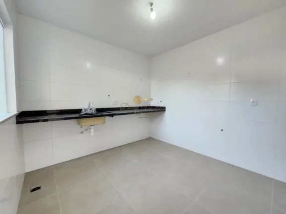 Imagem Casa em Condomínio para Venda em Guapimirim / RJ no bairro Cotia