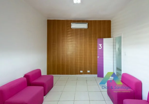 Imagem Ponto Comercial para locação ao lado do Metrô Praça da Árvore em Vila da Saúde, São Paulo/SP!