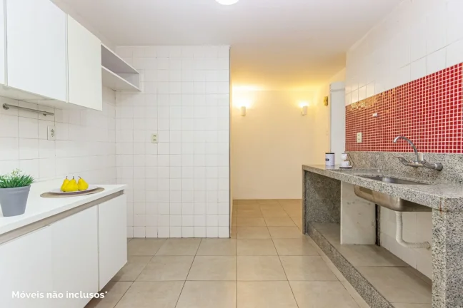 Imagem Apartamento 118M², 3Q, 1 Suíte, 2 Banheiros, Armários.