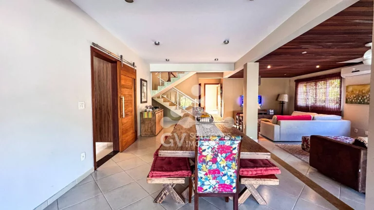 Imagem Casa com 5 quartos à venda por R$ 4.200.000 / Locação R$ 1,700,00 a diária - Lagoinha - Condomínio Recanto da Lagoinha - Ubatuba/SP