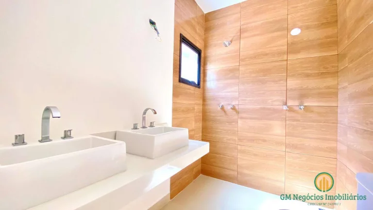 Imagem Casa nova térrea com 3 suítes quintal com piscina em condomínio