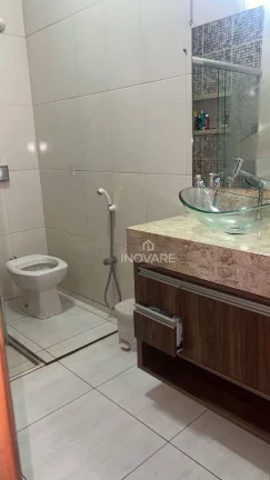 Imagem Casa com 3 dormitórios à venda, 220 m² por R$ 700.000,00 - Jardim Nova Itumbiara - Itumbiara/GO