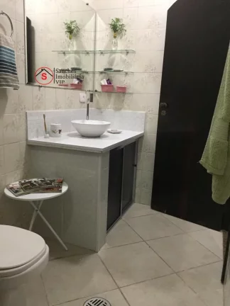 Imagem CASA TÉRREA A VENDA NA MOOCA. 2 CASAS NO QUINTAL, TOTAL DE 3 DORMITÓRIOS. PRÓXIMO A AV SALIM FARAH MALUF.