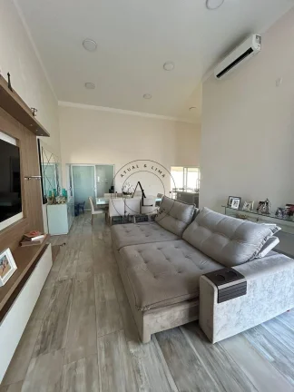 Imagem Casa Térrea em Condomínio: 3 Quartos Amplos e Piscina Privativa – Conforto e Exclusividade!