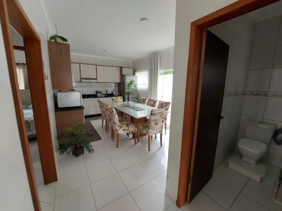 Imagem Casa com edícula independente, 5 dormitórios e garagem em terreno único em Pirabeiraba Joinville/SC