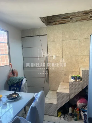 Imagem Invista e More: Casa com 2 Quartos + 2 Pontos Comerciais no Pina!