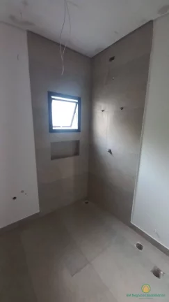 Imagem Linda casa moderna, nova, 5 suítes(2 no térreo), piscina com hidro