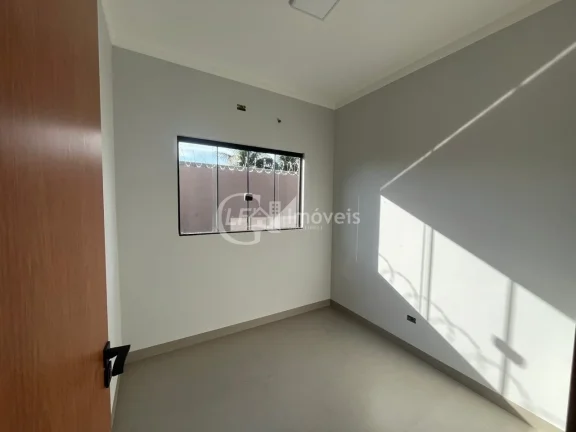 Imagem Excelente oportunidade: Casa à venda em Campo Grande-MS, Coophatrabalho, 3 quartos, 1 suíte, 119m², 2 vagas. Venha conferir!